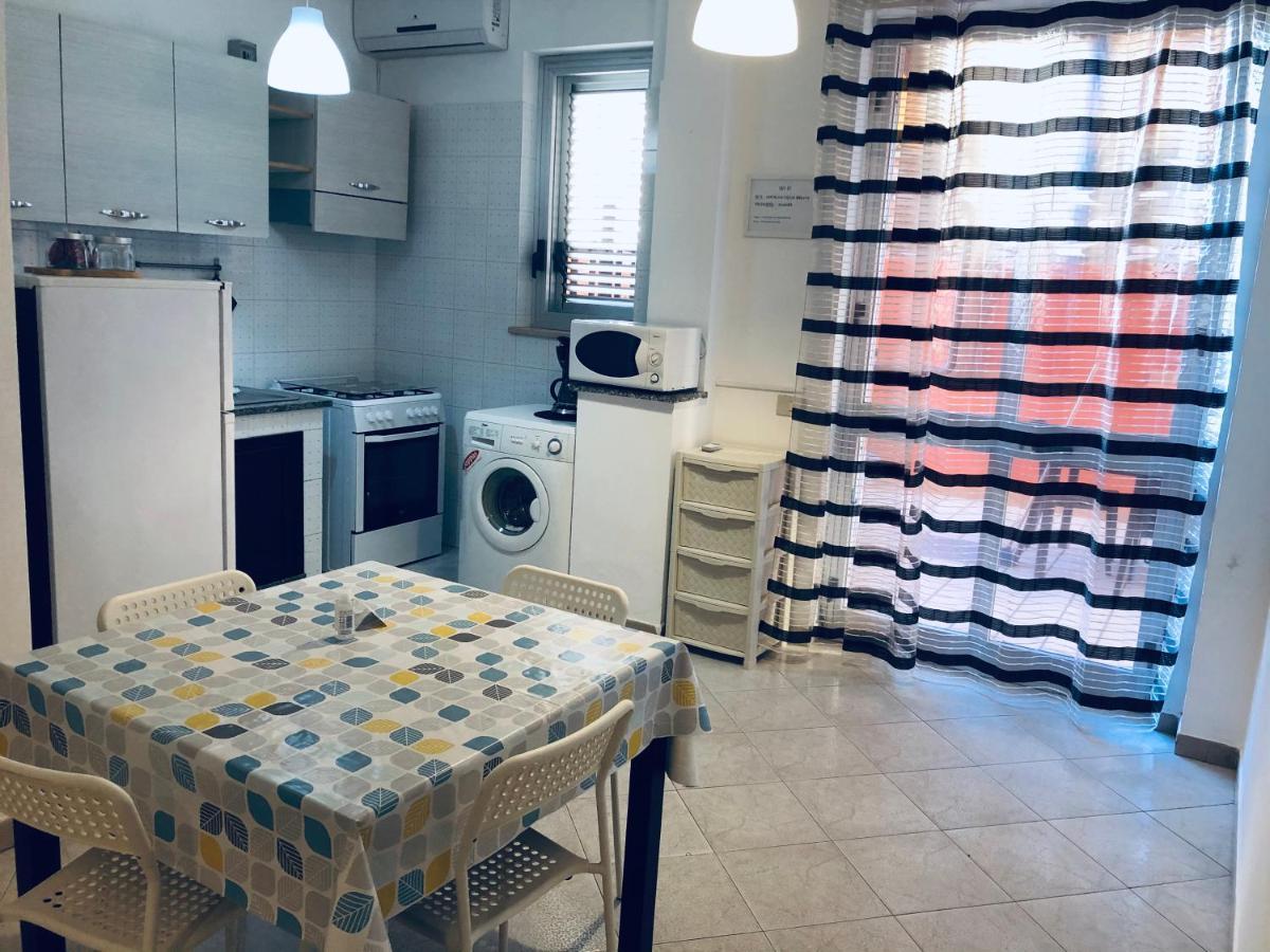 Casa Vacanze Kristel Balestrate Eksteriør bilde